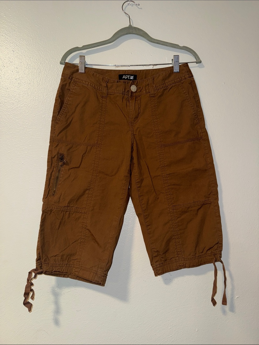 Apt. 9 Brown Drawstring Cargo Capri Shorts